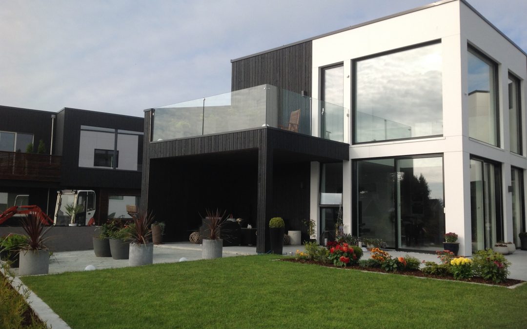 Enebolig med leilighet, Sola