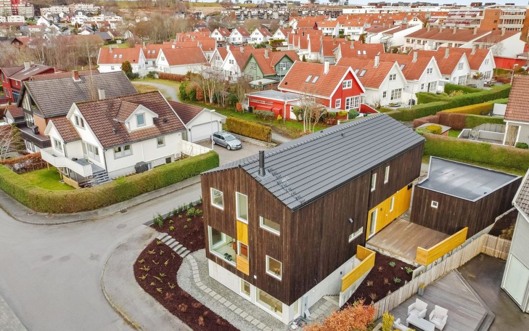 Enebolig med hybel i Kornblomstveien 15, Stavanger